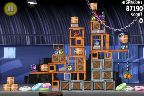 Angry Birds Rio screenshot 1